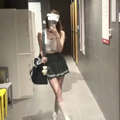 钟思
